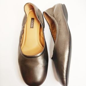 Ecco Metallic Flats
